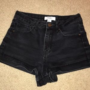 26 black shorts